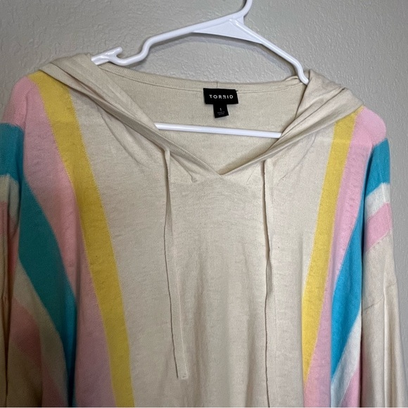 Torrid Colorful Striped Thin Hoodie Sweater Size 2X  (Torrid Size 1) - Picture 2 of 14